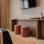Апарт-отель Tesoro Elegant Escapes- Naxos City
