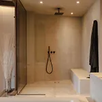 Апарт-отель Tesoro Elegant Escapes- Naxos City