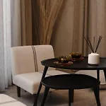 Апарт-отель Tesoro Elegant Escapes- Naxos City