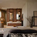 Апарт-отель Tesoro Elegant Escapes- 4*