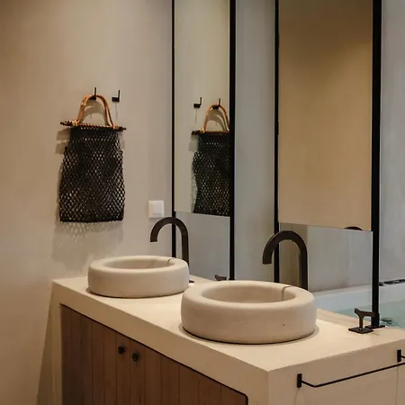 Appart hôtel Tesoro Elegant Escapes- 4*