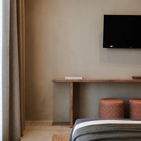 Tesoro Elegant Escapes- Apart-hotel Naxos City