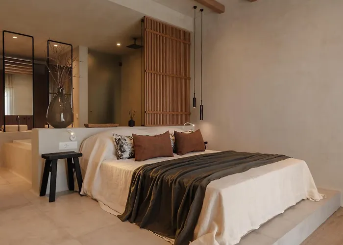 Tesoro Elegant Escapes- 4* Naxos City