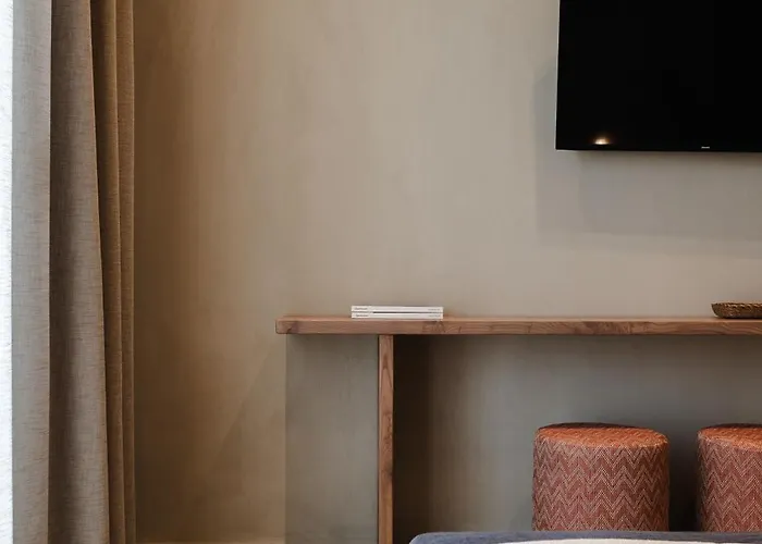 Tesoro Elegant Escapes- Hotel apartamentowy Naxos City