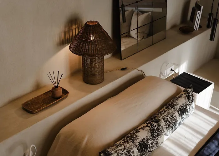 Tesoro Elegant Escapes- 4* Naxos City